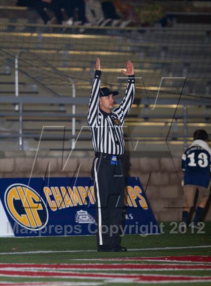 Thumbnail 1 in Central Catholic vs. McClymonds (CIF NorCal Regional D4 Final) photogallery.
