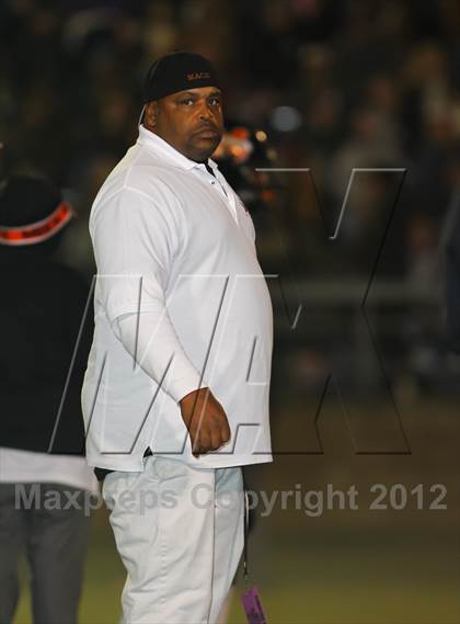 Thumbnail 2 in Central Catholic vs. McClymonds (CIF NorCal Regional D4 Final) photogallery.