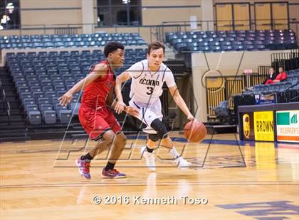 Thumbnail 2 in Stevens vs. O'Connor photogallery.