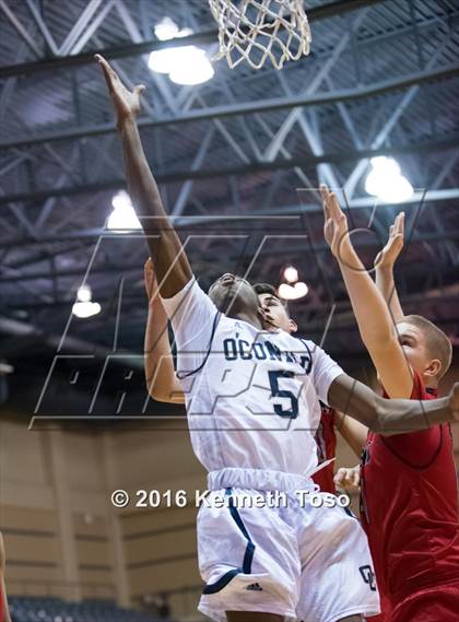 Thumbnail 1 in Stevens vs. O'Connor photogallery.