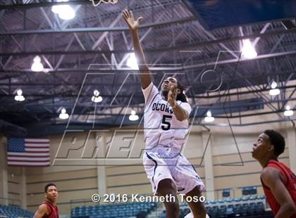 Thumbnail 3 in Stevens vs. O'Connor photogallery.