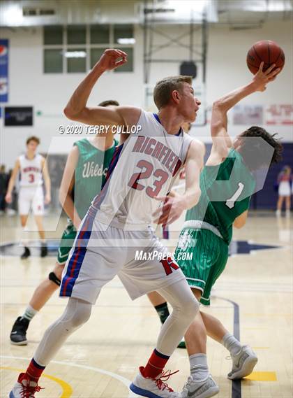 Thumbnail 1 in South Summit vs. Richfield (UHSAA 3A 2nd Round Playoff) photogallery.