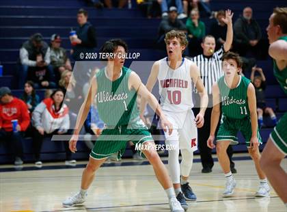Thumbnail 3 in South Summit vs. Richfield (UHSAA 3A 2nd Round Playoff) photogallery.
