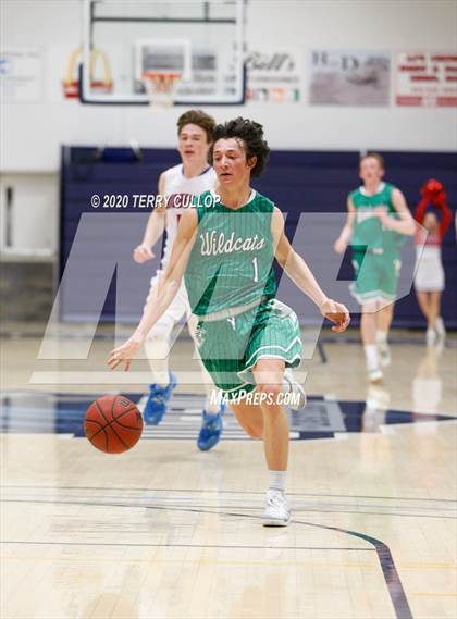 Thumbnail 2 in South Summit vs. Richfield (UHSAA 3A 2nd Round Playoff) photogallery.