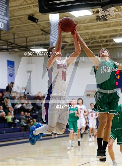 Thumbnail 3 in South Summit vs. Richfield (UHSAA 3A 2nd Round Playoff) photogallery.