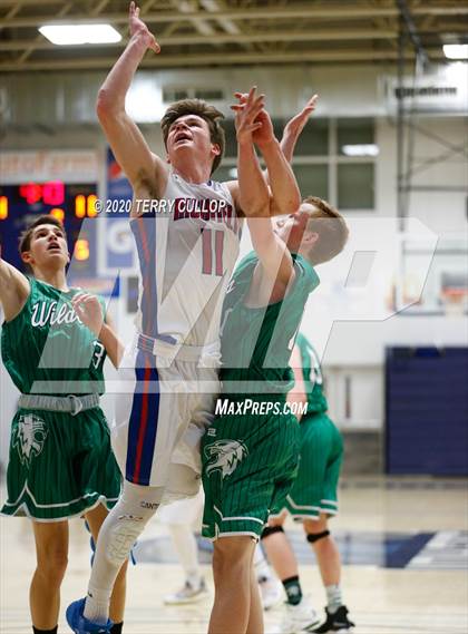 Thumbnail 1 in South Summit vs. Richfield (UHSAA 3A 2nd Round Playoff) photogallery.