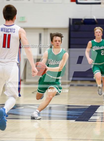Thumbnail 3 in South Summit vs. Richfield (UHSAA 3A 2nd Round Playoff) photogallery.