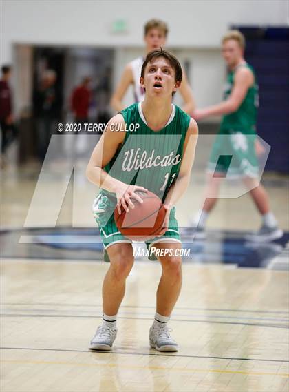 Thumbnail 2 in South Summit vs. Richfield (UHSAA 3A 2nd Round Playoff) photogallery.