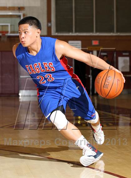Thumbnail 3 in Mater Dei vs. Glenn (Jim Harris Memorial) photogallery.
