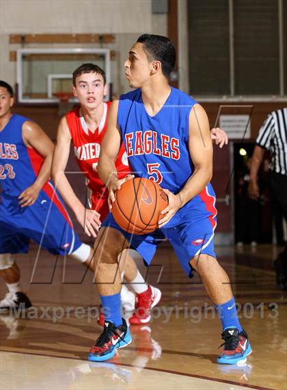 Thumbnail 1 in Mater Dei vs. Glenn (Jim Harris Memorial) photogallery.