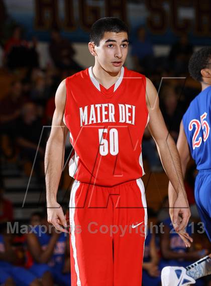 Thumbnail 3 in Mater Dei vs. Glenn (Jim Harris Memorial) photogallery.