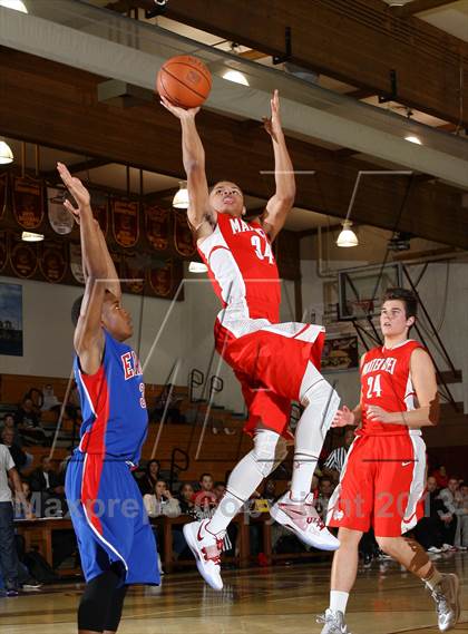 Thumbnail 3 in Mater Dei vs. Glenn (Jim Harris Memorial) photogallery.