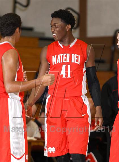 Thumbnail 3 in Mater Dei vs. Glenn (Jim Harris Memorial) photogallery.