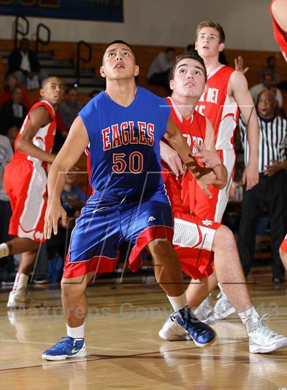 Thumbnail 3 in Mater Dei vs. Glenn (Jim Harris Memorial) photogallery.