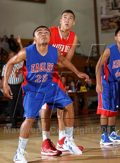 Thumbnail 3 in Mater Dei vs. Glenn (Jim Harris Memorial) photogallery.