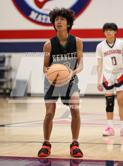 Thumbnail 1 in Kennedy @ Bolsa Grande photogallery.