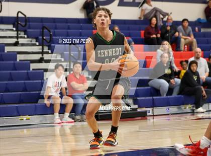 Thumbnail 3 in Kennedy @ Bolsa Grande photogallery.