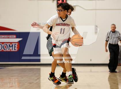 Thumbnail 1 in Kennedy @ Bolsa Grande photogallery.