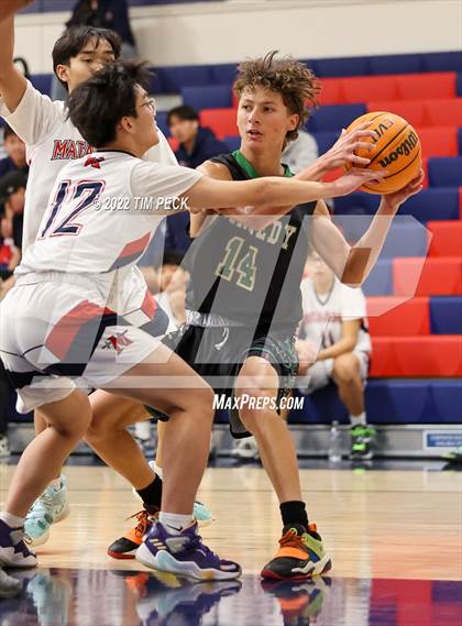 Thumbnail 1 in Kennedy @ Bolsa Grande photogallery.