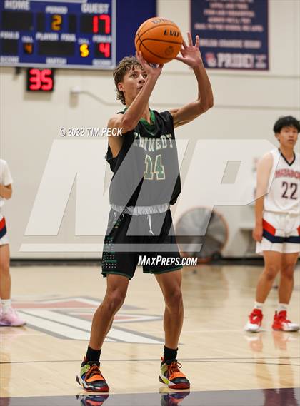 Thumbnail 3 in Kennedy @ Bolsa Grande photogallery.