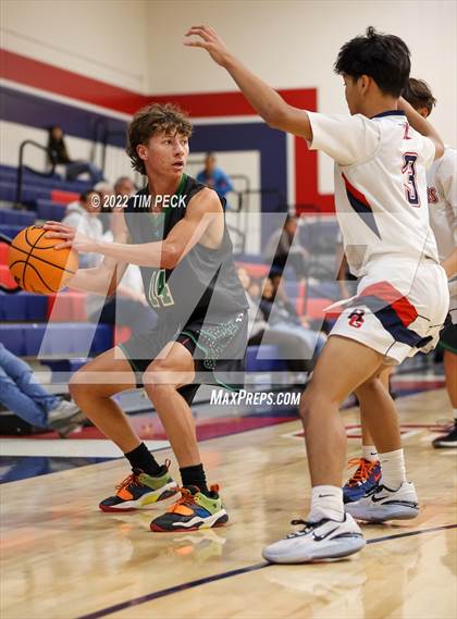 Thumbnail 3 in Kennedy @ Bolsa Grande photogallery.