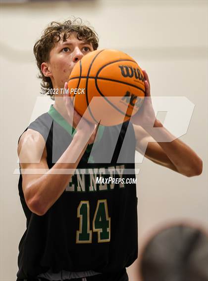Thumbnail 1 in Kennedy @ Bolsa Grande photogallery.
