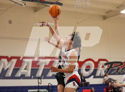 Thumbnail 3 in Kennedy @ Bolsa Grande photogallery.