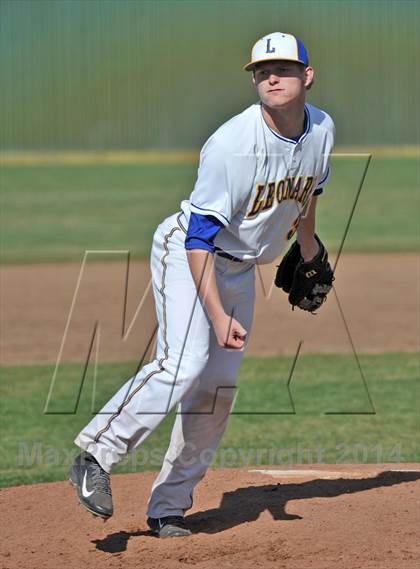 Thumbnail 2 in Leonard vs Bells (Pottsboro Tournament) photogallery.