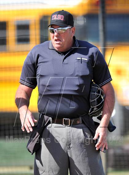 Thumbnail 3 in Leonard vs Bells (Pottsboro Tournament) photogallery.