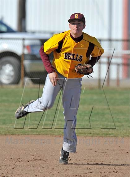Thumbnail 3 in Leonard vs Bells (Pottsboro Tournament) photogallery.