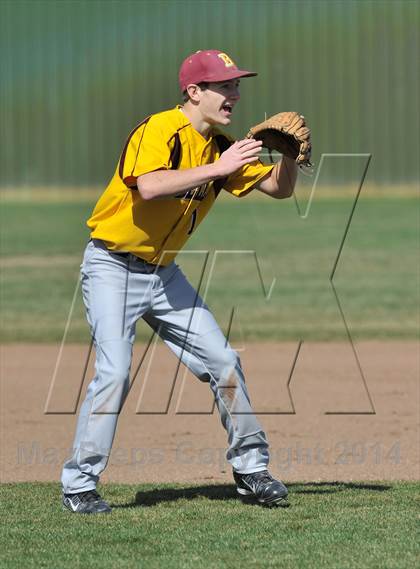 Thumbnail 1 in Leonard vs Bells (Pottsboro Tournament) photogallery.