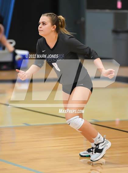 Thumbnail 3 in Estrella Foothills vs. Bradshaw Mountain (JV) photogallery.