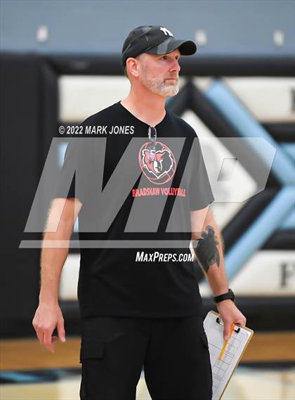 Thumbnail 2 in Estrella Foothills vs. Bradshaw Mountain (JV) photogallery.