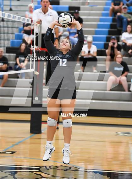 Thumbnail 1 in Estrella Foothills vs. Bradshaw Mountain (JV) photogallery.