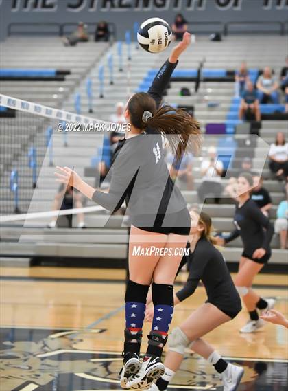 Thumbnail 3 in Estrella Foothills vs. Bradshaw Mountain (JV) photogallery.