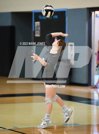 Thumbnail 3 in Estrella Foothills vs. Bradshaw Mountain (JV) photogallery.