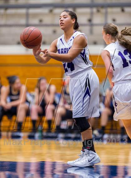 Thumbnail 3 in Warren vs O'Connor photogallery.