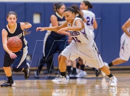 Thumbnail 1 in Warren vs O'Connor photogallery.
