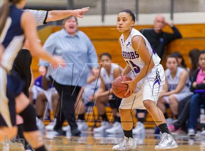 Thumbnail 1 in Warren vs O'Connor photogallery.