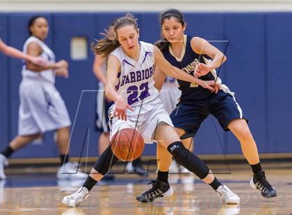 Thumbnail 3 in Warren vs O'Connor photogallery.