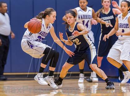 Thumbnail 2 in Warren vs O'Connor photogallery.