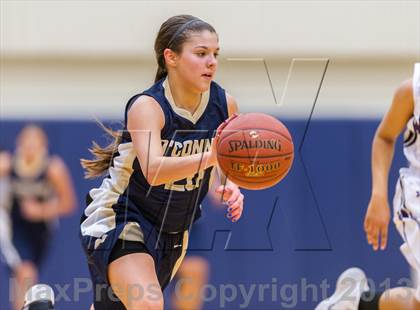 Thumbnail 1 in Warren vs O'Connor photogallery.