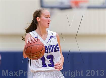 Thumbnail 3 in Warren vs O'Connor photogallery.