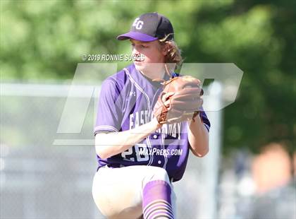 Thumbnail 1 in East Granby @ Windsor photogallery.