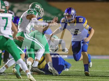 Thumbnail 2 in Wall vs. Brock (UIL 3A Regional Playoff) photogallery.