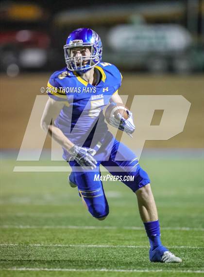 Thumbnail 3 in Wall vs. Brock (UIL 3A Regional Playoff) photogallery.