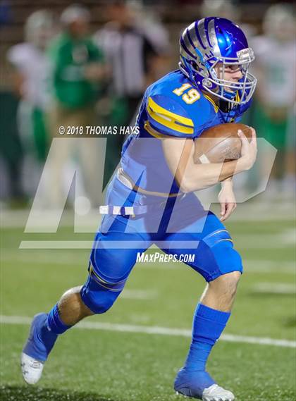 Thumbnail 3 in Wall vs. Brock (UIL 3A Regional Playoff) photogallery.