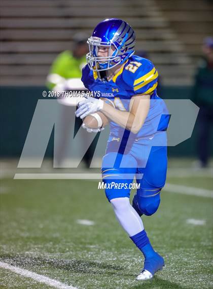 Thumbnail 3 in Wall vs. Brock (UIL 3A Regional Playoff) photogallery.