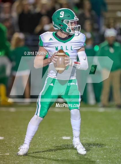 Thumbnail 2 in Wall vs. Brock (UIL 3A Regional Playoff) photogallery.