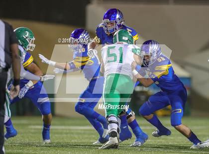 Thumbnail 2 in Wall vs. Brock (UIL 3A Regional Playoff) photogallery.